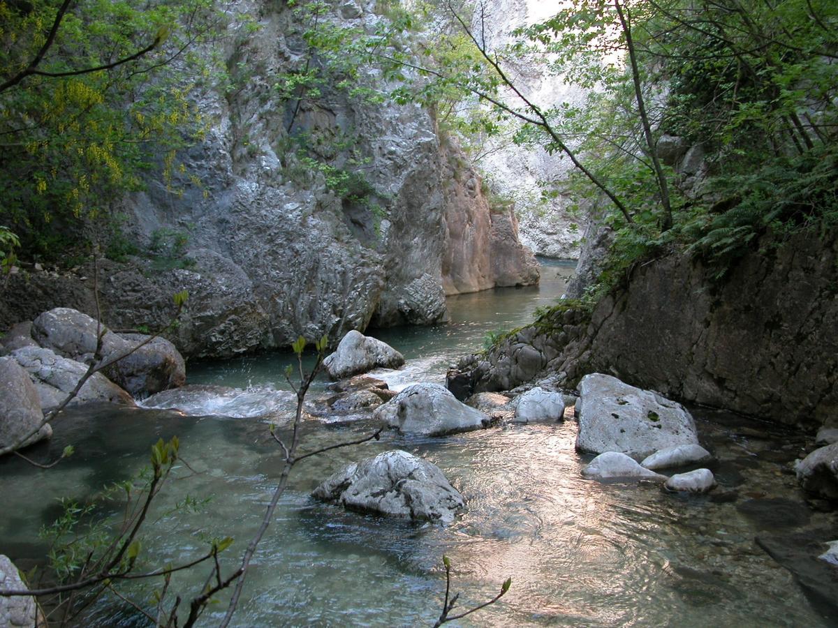 Casale Maginulfo Hotel Roccamandolfi ภายนอก รูปภาพ