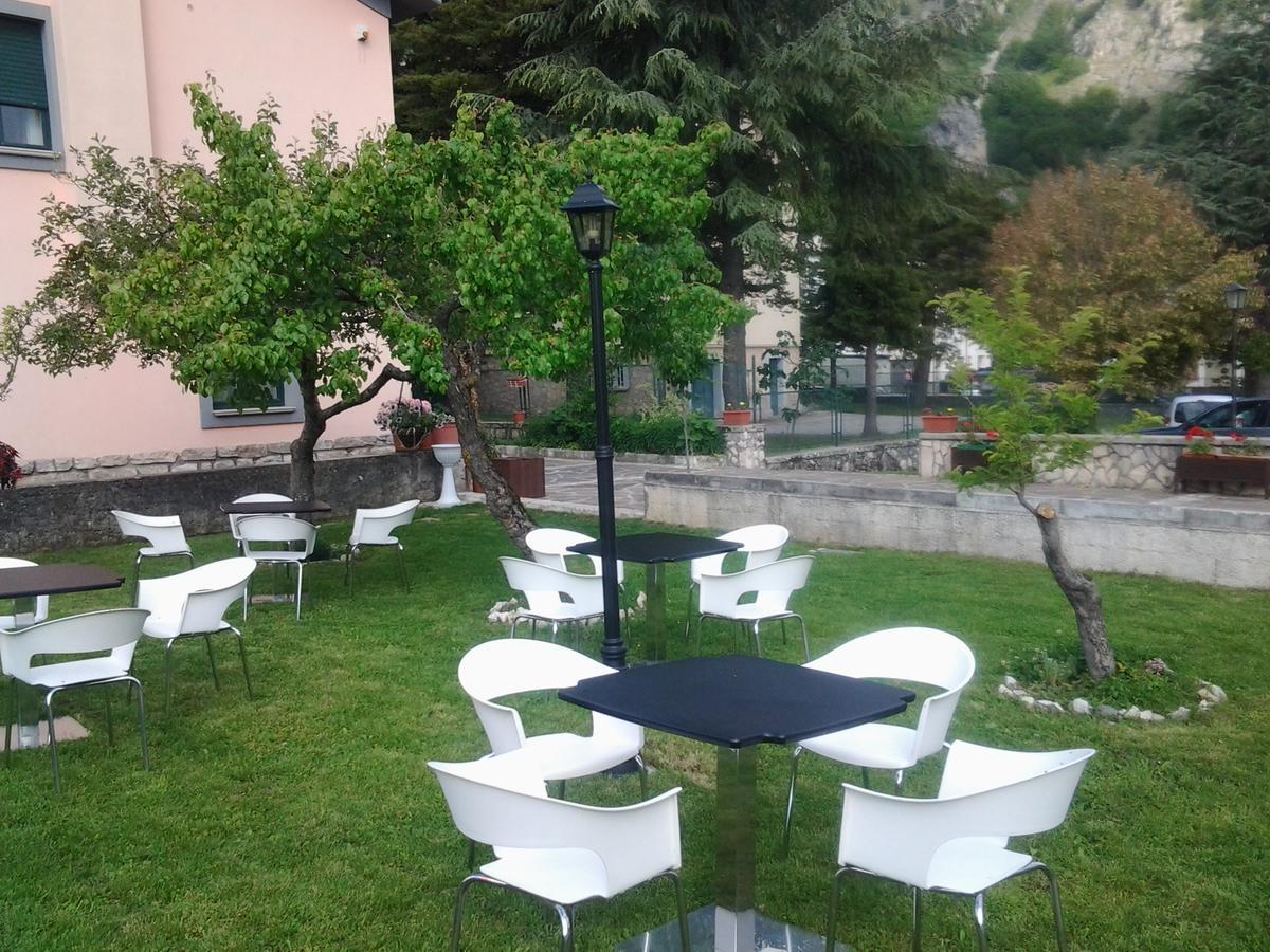 Casale Maginulfo Hotel Roccamandolfi ภายนอก รูปภาพ