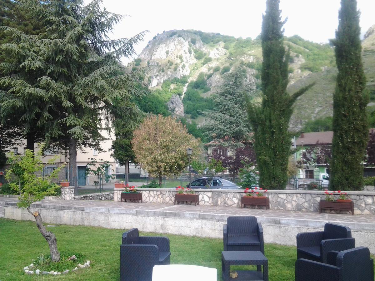 Casale Maginulfo Hotel Roccamandolfi ภายนอก รูปภาพ